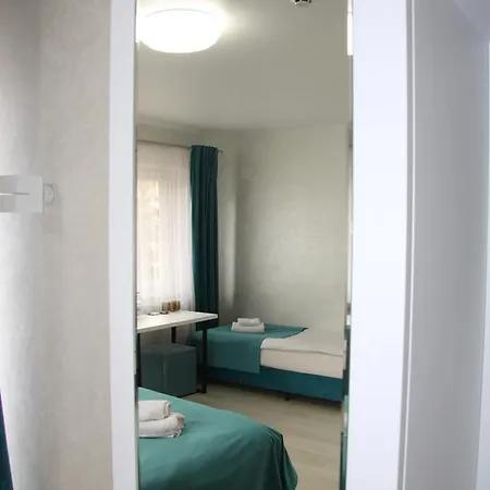 Nachiku Μπούκοβελ