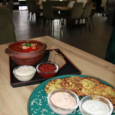 Nachiku * Μπούκοβελ