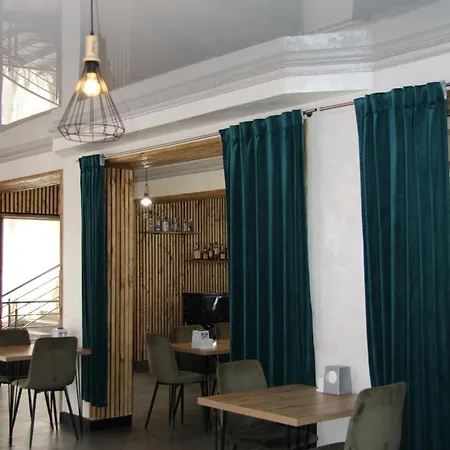 Hotel Nachiku *